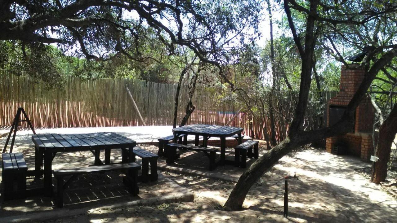Montanique Lodge Buffelspoort Luaran gambar