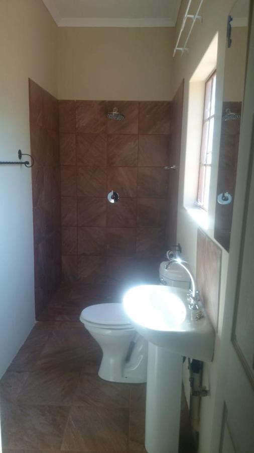 Montanique Lodge Buffelspoort Luaran gambar
